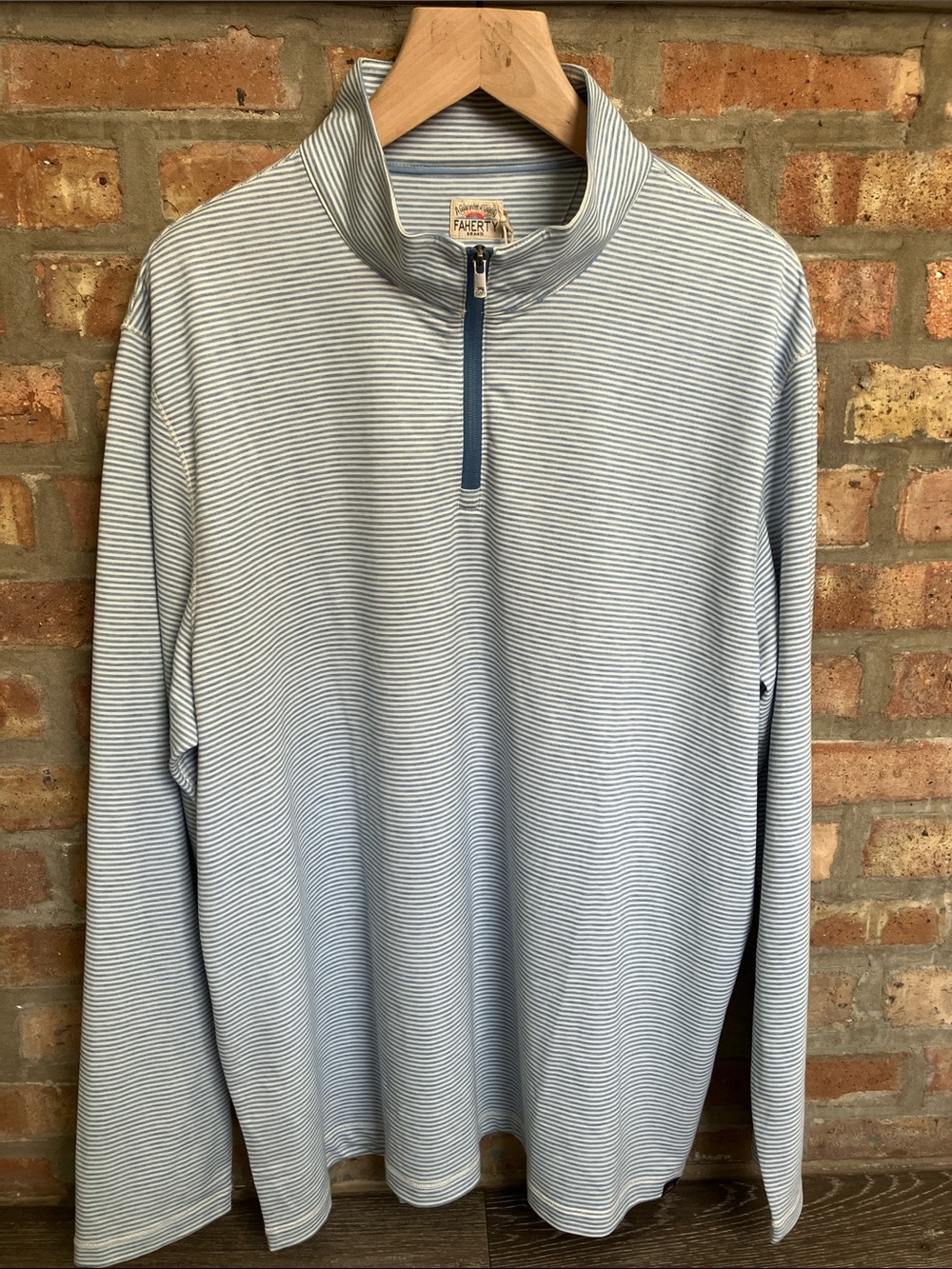 Faherty Light Blue & White Thin-Striped Quarter Zip Pullover